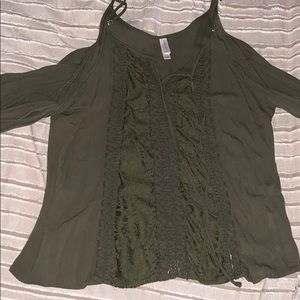 Olive top